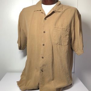 Tommy Bahama 100% silk short sleeve button up L